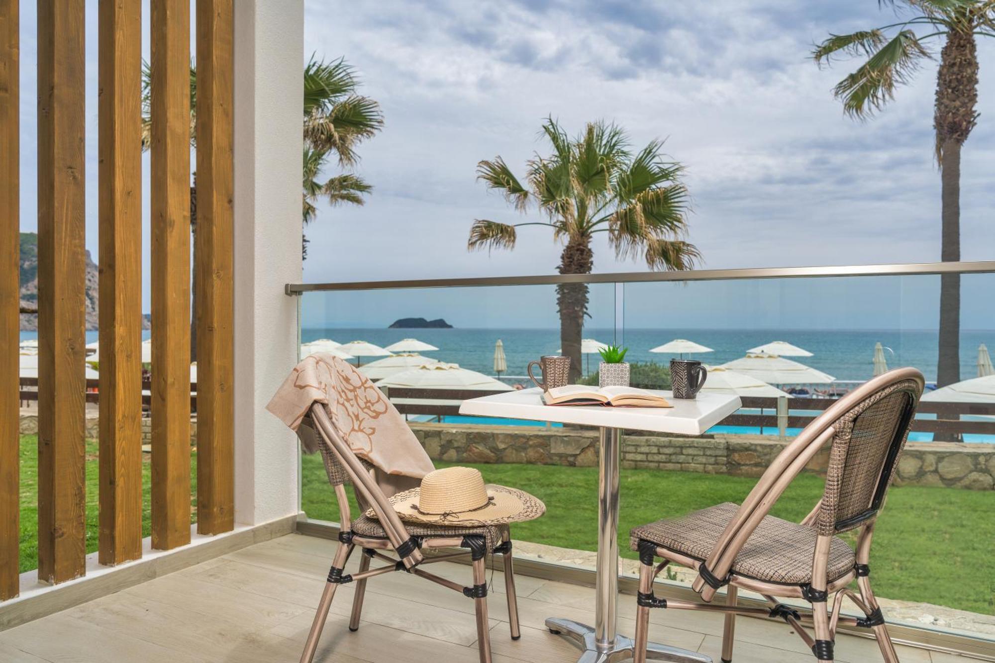 Crystal Beach Hotel Kalamákion 외부 사진